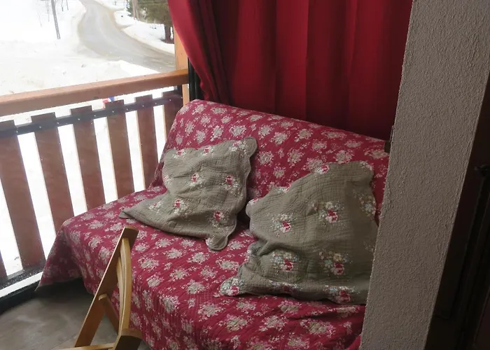 Studio Au Calme Face Aux Montagnes Dans Station De Ski