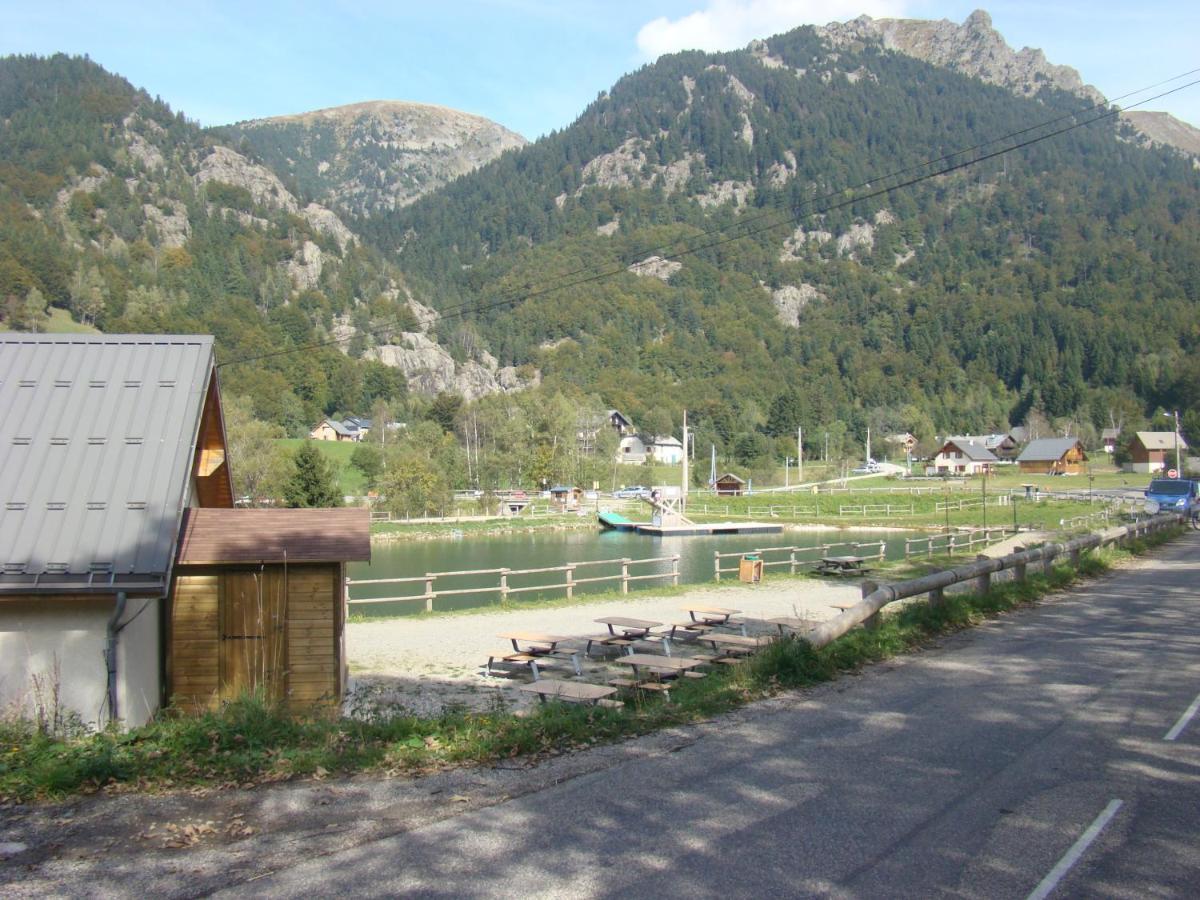 Au Calme Face Aux Montagnes Dans Station De Apartment La Morte
