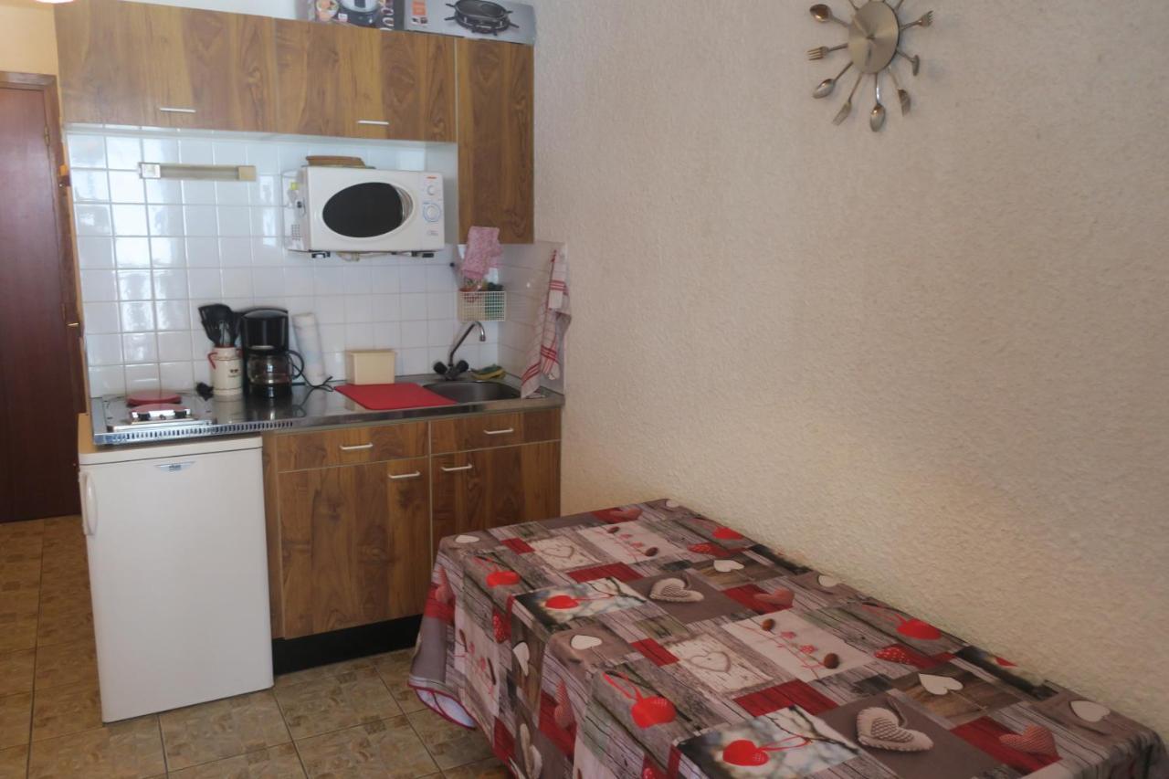 Apartment Au Calme Face Aux Montagnes Dans Station De